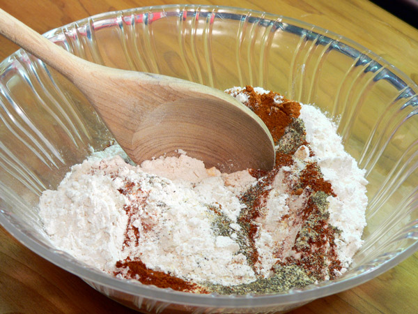 08_Chicken-Fried-Steak_stir-dry-ingredients Stir the dry ingredients.