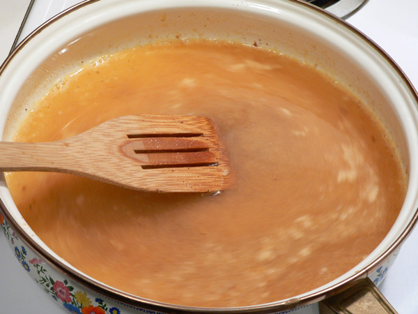 36_Chicken-Fried-Steak_gravy-add-water-stir-well Stir well.