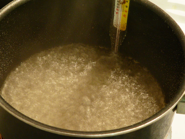 Seven Minute Frosting, sugar cooking.