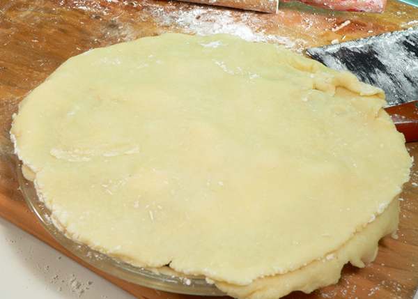 Blueberry-Pie_16_add-top-crust Blueberry Pie, add the top crust.