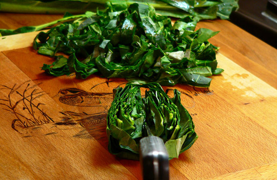 Collard-Greens-slice-lengthwise-11