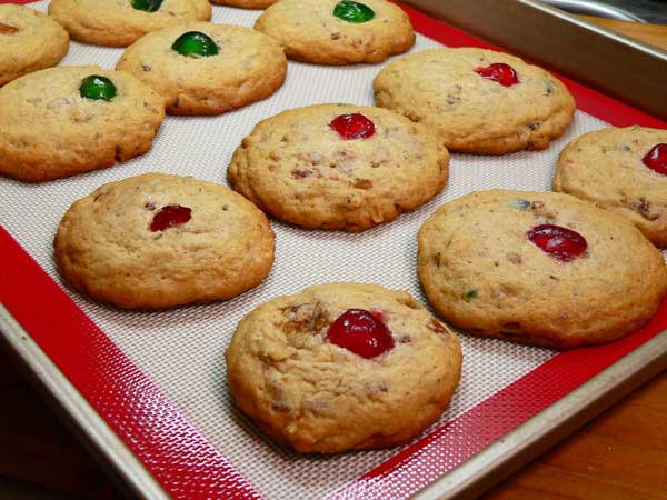 Fruitcake Cookies, cool for ten minutes.