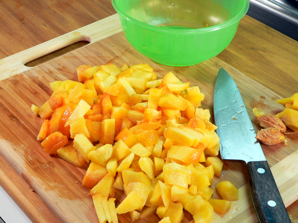 Peach-Preserve-Ice-Cream_08_chop Peach Preserve Ice Cream, chop the peaches.