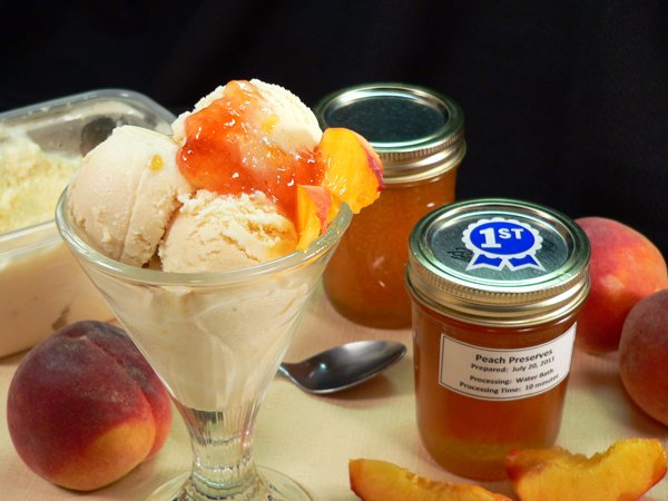 Peach-Preserve-Ice-Cream_42_serve Peach Preserve Ice Cream