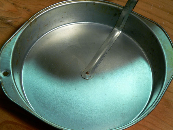 Red Velvet Cake, the baking pan.