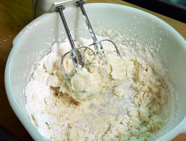 Red Velvet Cake, mix again.