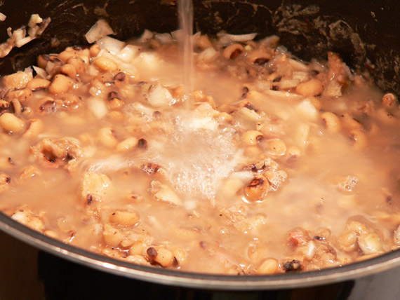 Southern-Blackeye-Peas-add-water-18