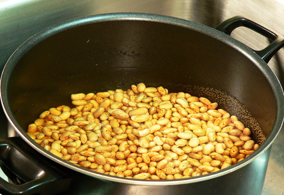 southern-pinto-beans-soak-overnight-06 Let dry pinto beans soak overnight