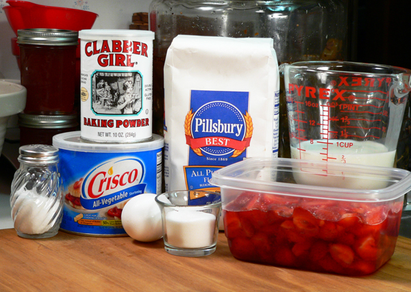 Strawberry-Shortcake_01_ingredients Strawberry Shortcake, ingredients.