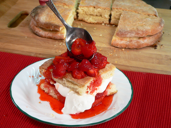 Strawberry-Shortcake_39_add-more-berries Strawberry Shortcake, add some more berries.