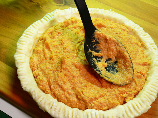 Sweet Potato Pie, spread it out evenly.